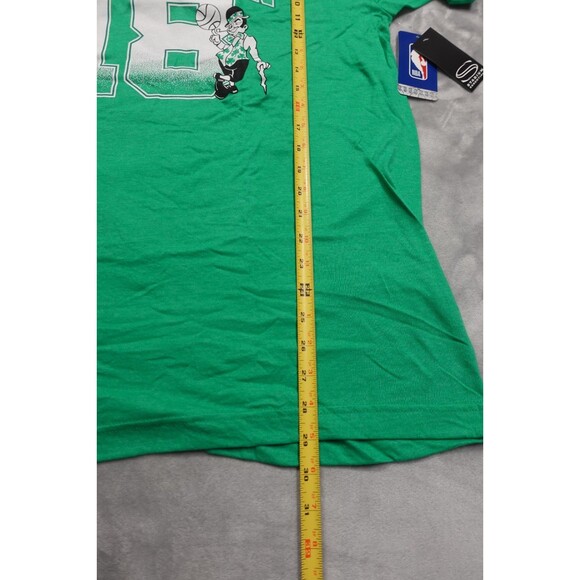 Stadium Essentials Men's Kelly Green Boston Celtics 18-Time NBA Finals Champions - Picture 3 of 11